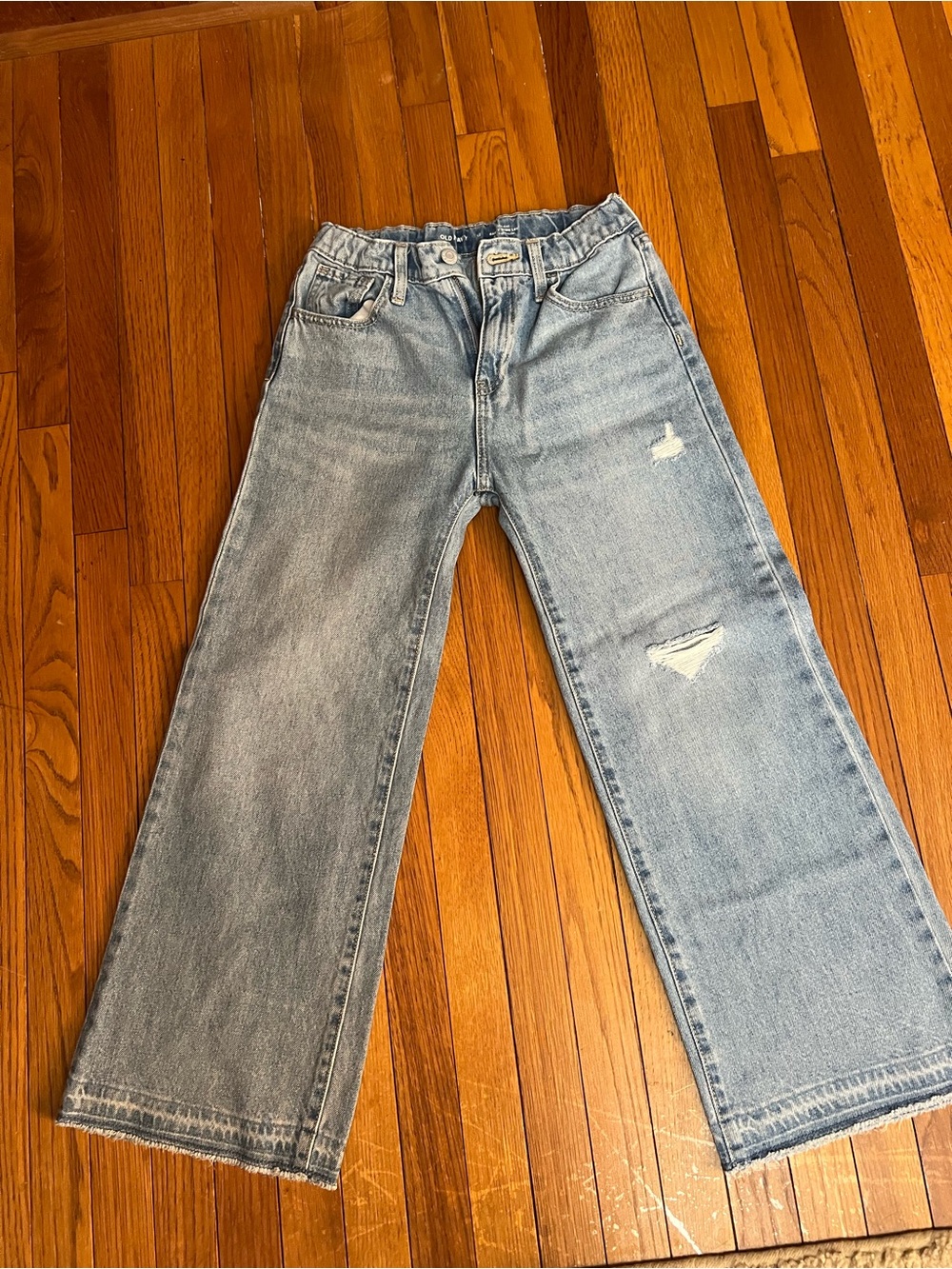 Old Navy Light Blue Wide-Leg Distressed Jeans